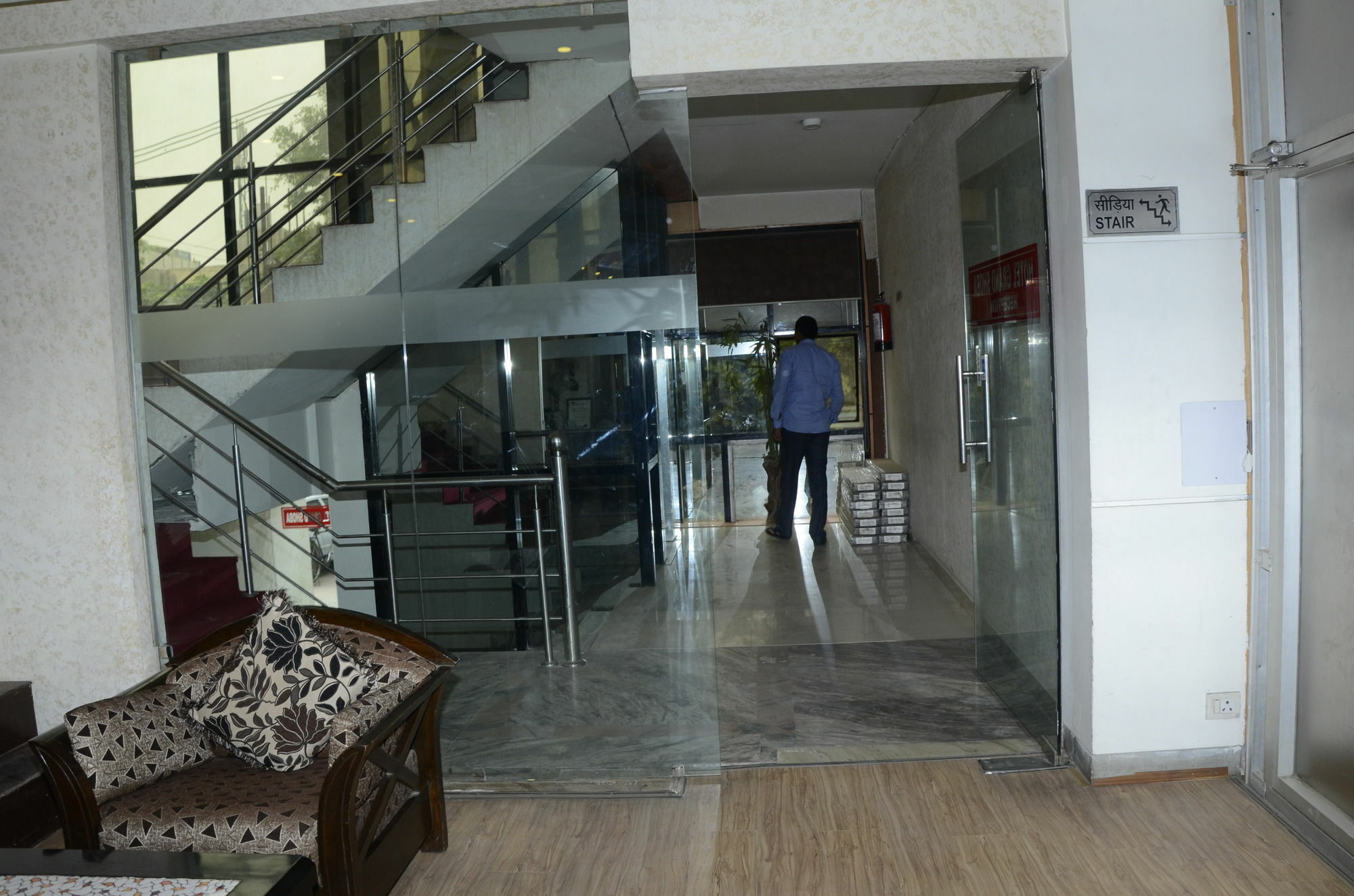 Hotel Fabexpress Grand Shoba Nueva Delhi Exterior foto